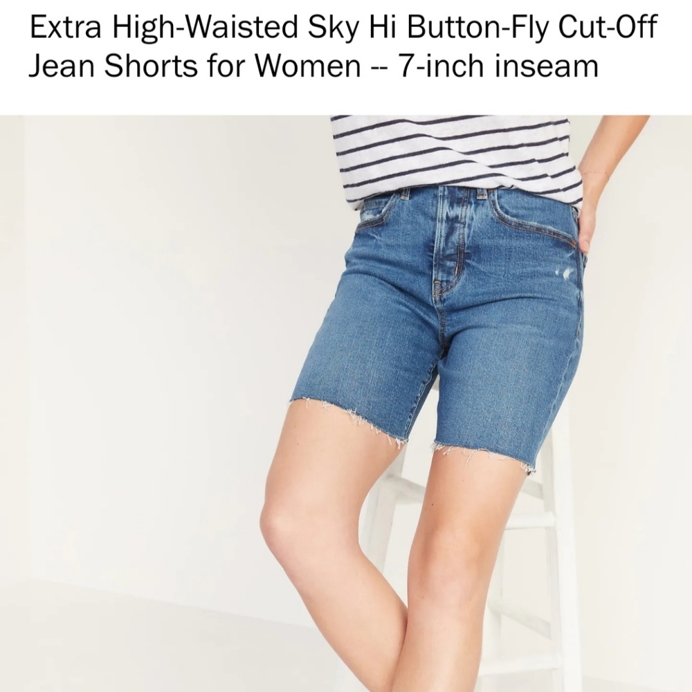 Old Navy hire-rise distressed shorts size 16 - Picture 1 of 6